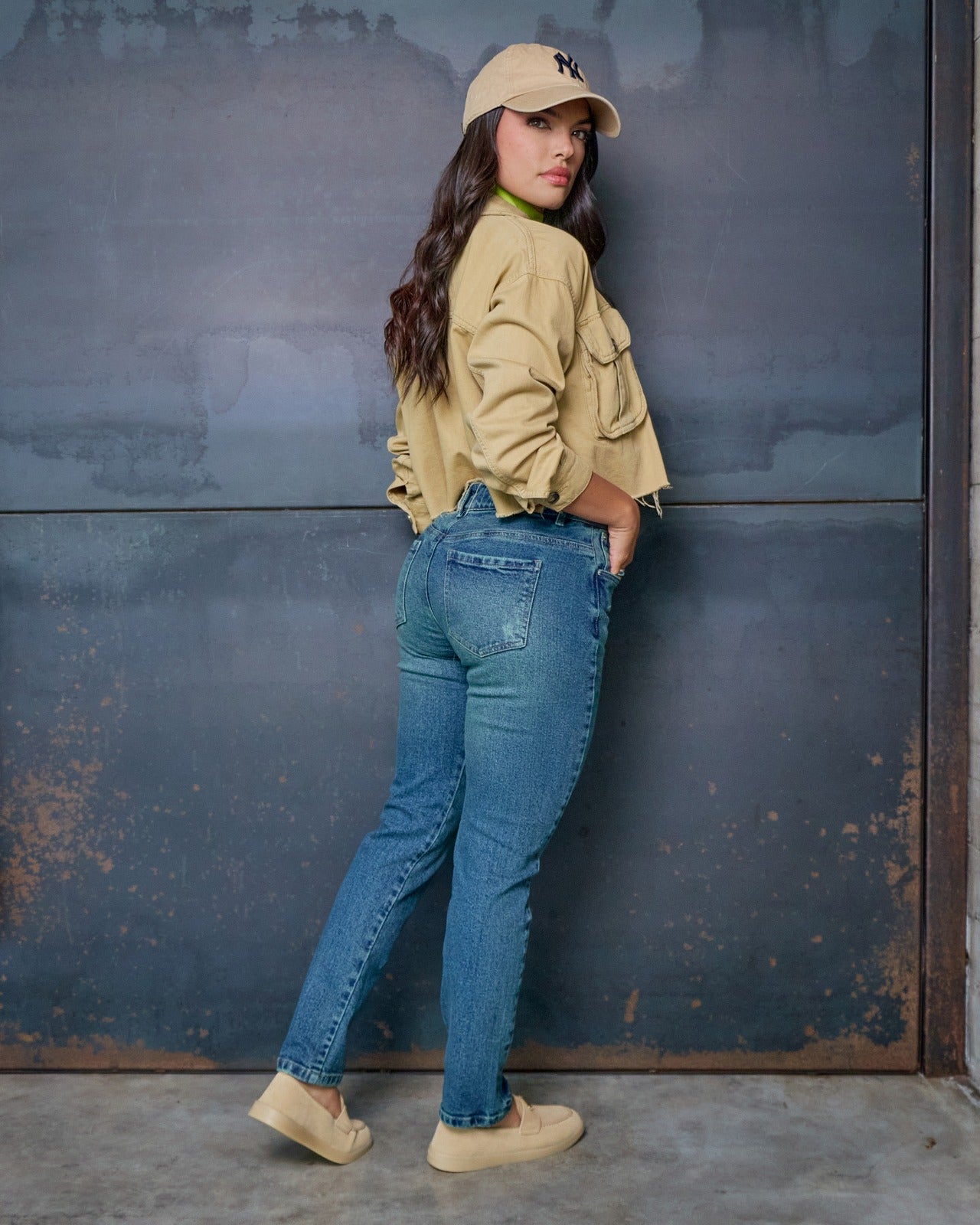JEAN MOMFIT TIRO ALTO REF 18157