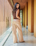 PANTALÓN BOTA RECTA TIRO ALTO REF 18240