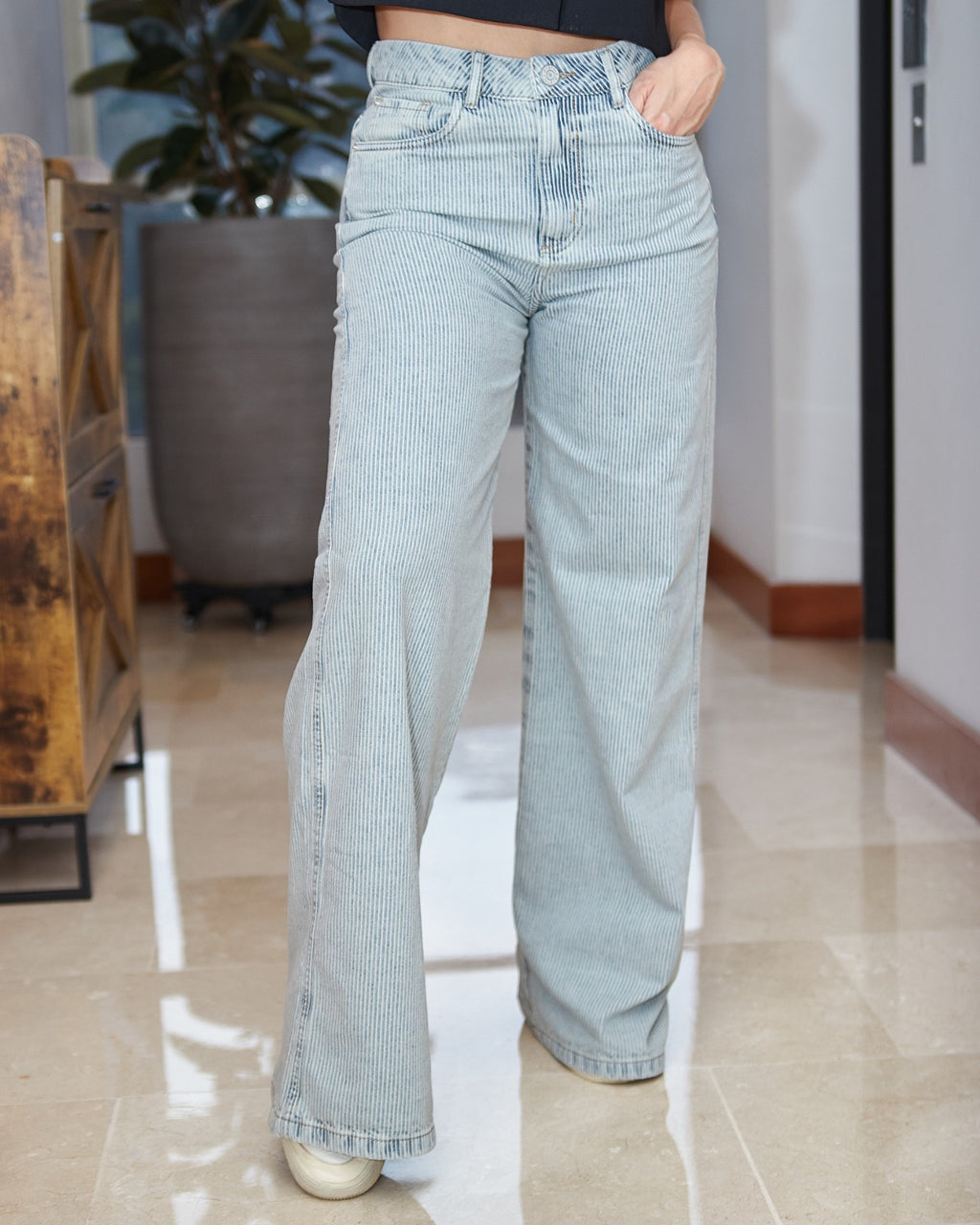JEAN WIDE LEG TIRO ALTO REF 18277